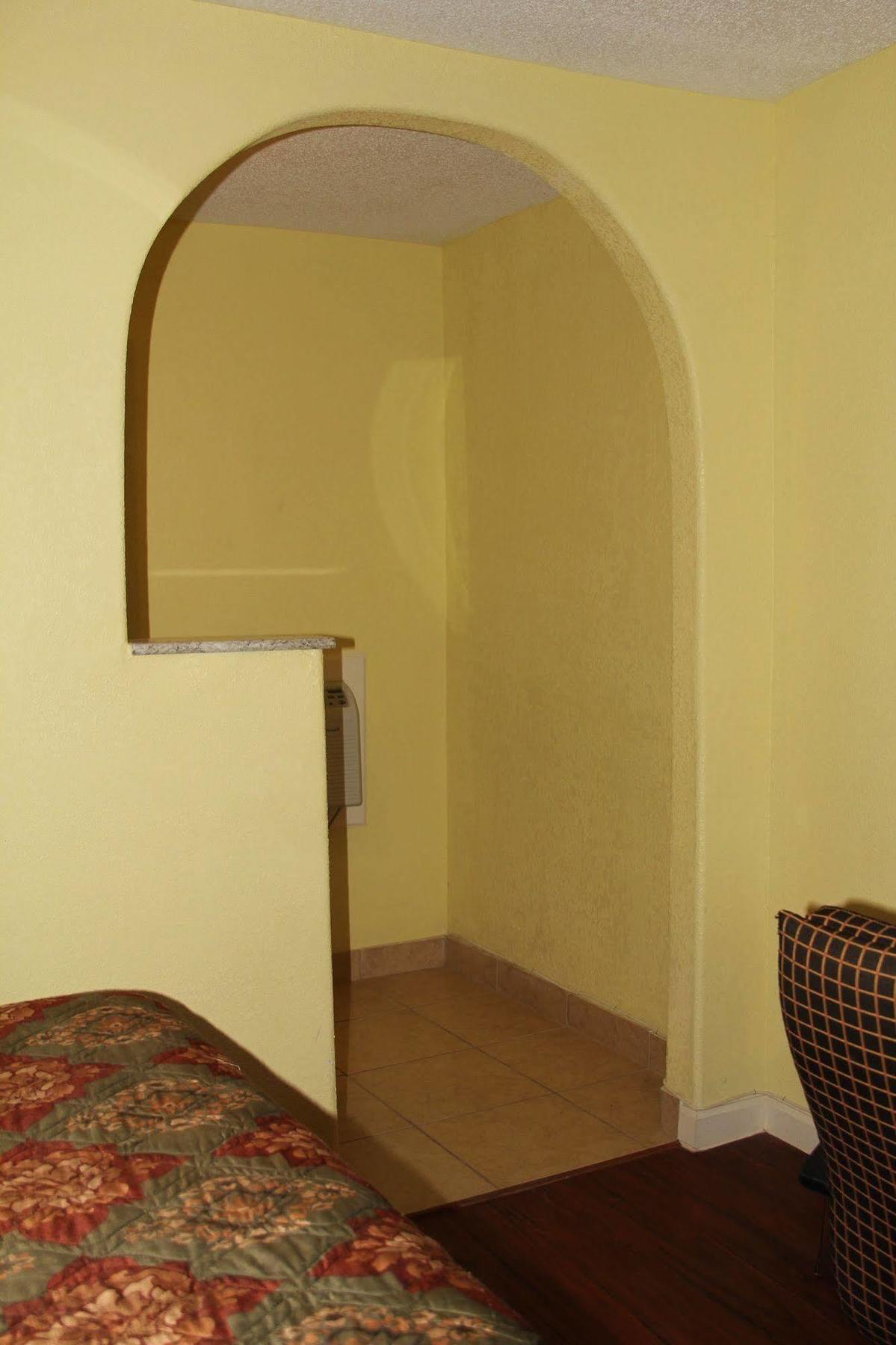 La Hacienda Inn Artesia Esterno foto